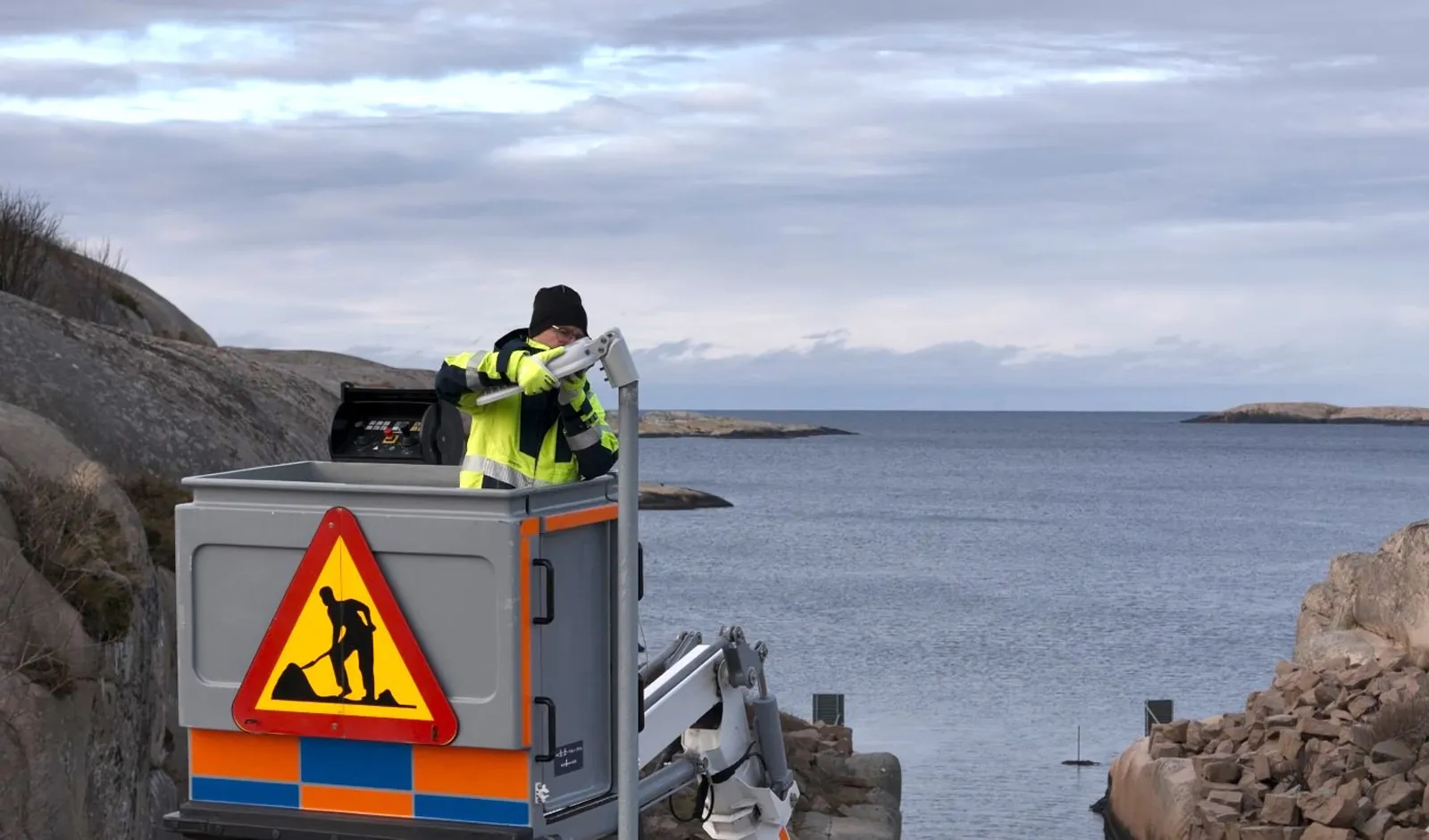 Kustnära väg vid Smögenbryggan
